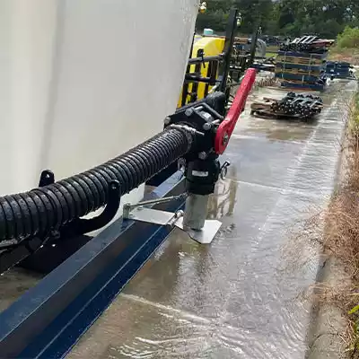 AquaDOT rear sprayer with a hose